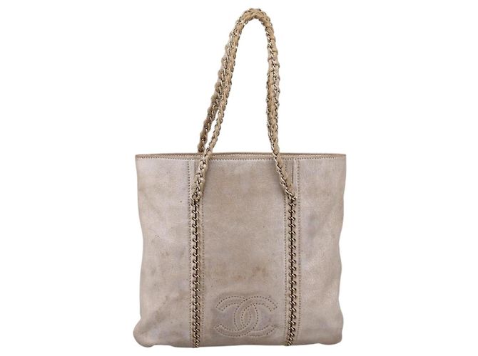 CHANEL Luxury Line Chain Tote Bag Leather Silver Gold Tone CC - vista 2