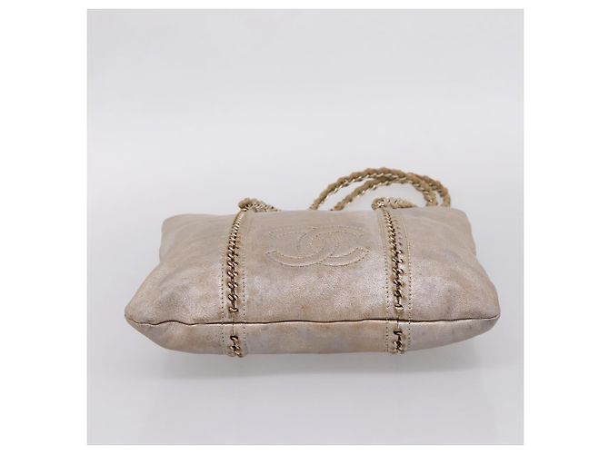 CHANEL Luxury Line Chain Tote Bag Leather Silver Gold Tone CC - vista 9