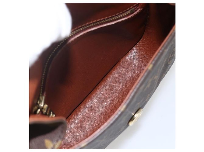 Saint-Cloud LOUIS VUITTON Monogram Saint Cloud MM Shoulder Bag M51243 LV - vista 11