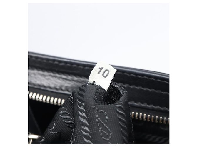 PRADA Shoulder Bag Leather Black Silver - vista 29