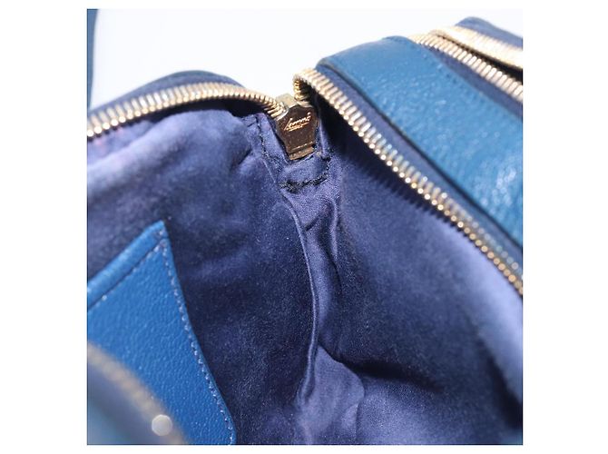 Miu Miu Madras Shoulder Bag Leather Navy Gold Tone - vista 21