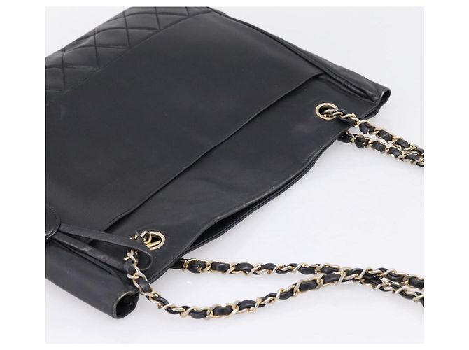 CHANEL Matelasse Chain Shoulder Bag Leather Black Gold Tone CC - vista 6