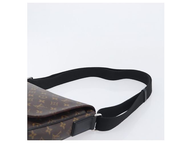 LOUIS VUITTON Monogram Macassar District PM Shoulder Bag M40935 LV - vista 13