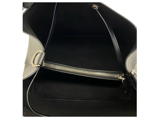 Néonoé Borsa a mano Louis Vuitton NeoNoe MM in pelle Epi - vista 8