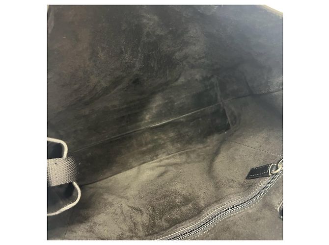 PRADA Perforiertes Logo Cutout Leder Tote Bag - Ansicht 8