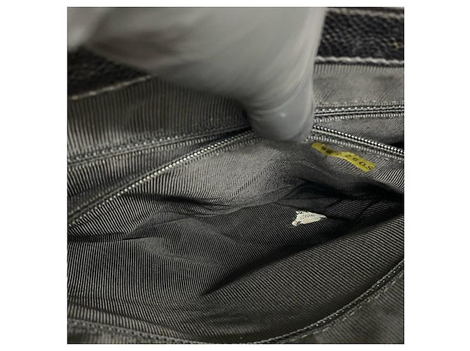 Borsa Tote Chanel Matelassé Coco Mark in pelle Caviar - vista 9