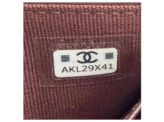 Cartera compacta tríptico Chanel Coco Mark de piel Caviar - vista 12