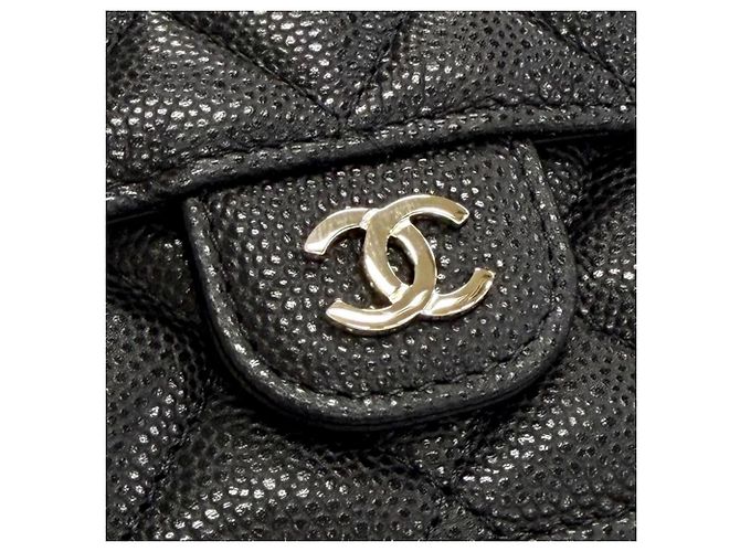 Cartera compacta tríptico Chanel Coco Mark de piel Caviar - vista 9