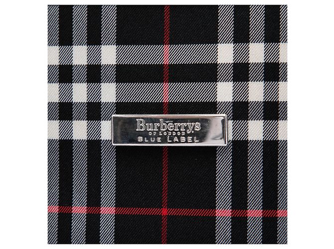 Burberry House Check Canvas Bucket Bag in Schwarz - Ansicht 5