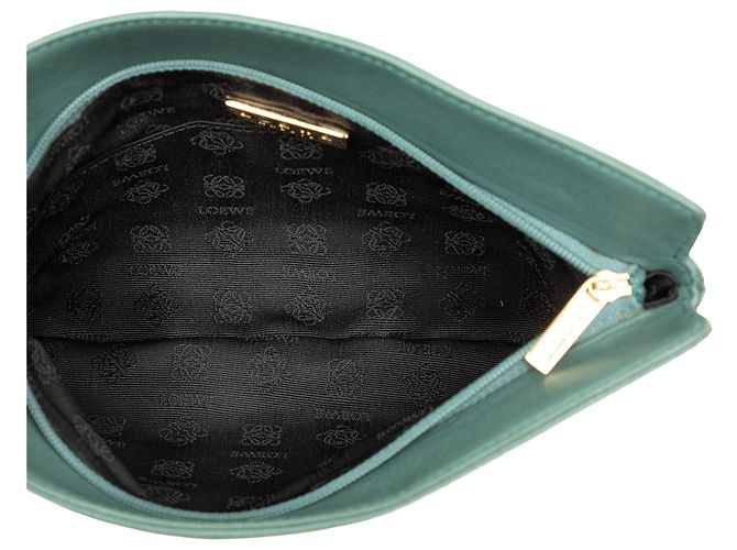 Pouch da polso in pelle verde con logo LOEWE Materiale - vista 4