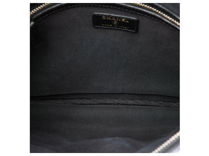 Chanel Black Medium Quilted Caviar Boy O Case Clutch - vista 4