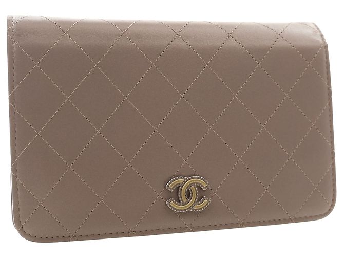 Portafoglio Chanel Brown CC Quilted Calfskin Wallet On Chain - vista 10
