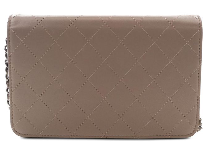 Portafoglio Chanel Brown CC Quilted Calfskin Wallet On Chain - vista 2