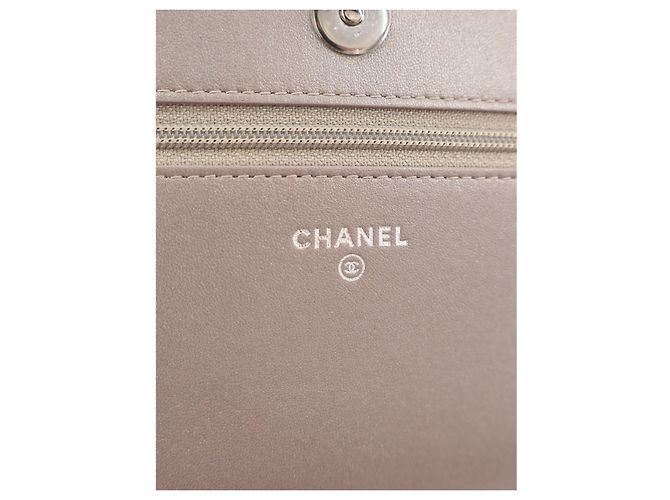Portafoglio Chanel Brown CC Quilted Calfskin Wallet On Chain - vista 5