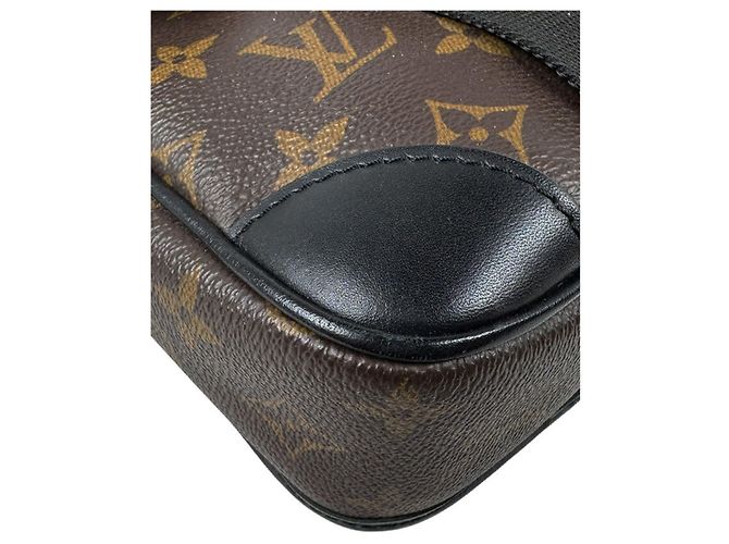 Louis Vuitton Brown Monogram Macassar Archy Messenger PM - vista 7