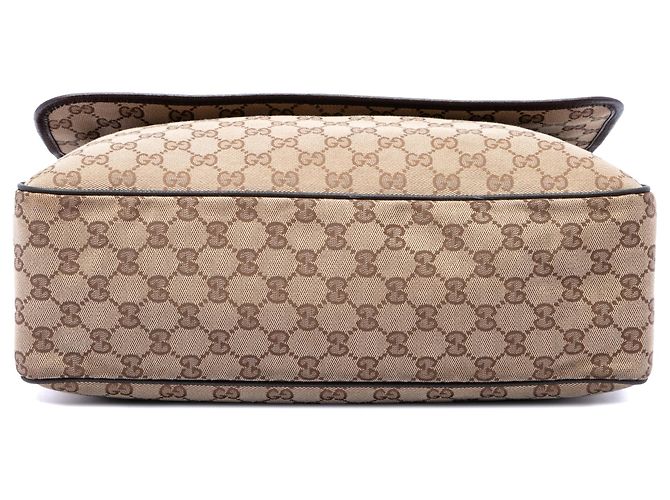 Borsa a tracolla Gucci in tela GG beige con patta Web - vista 3