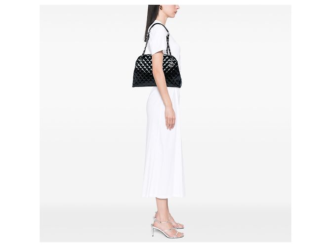 Borsa Bowling Chanel Black Large Quilted Patent Just Mademoiselle - vista 5