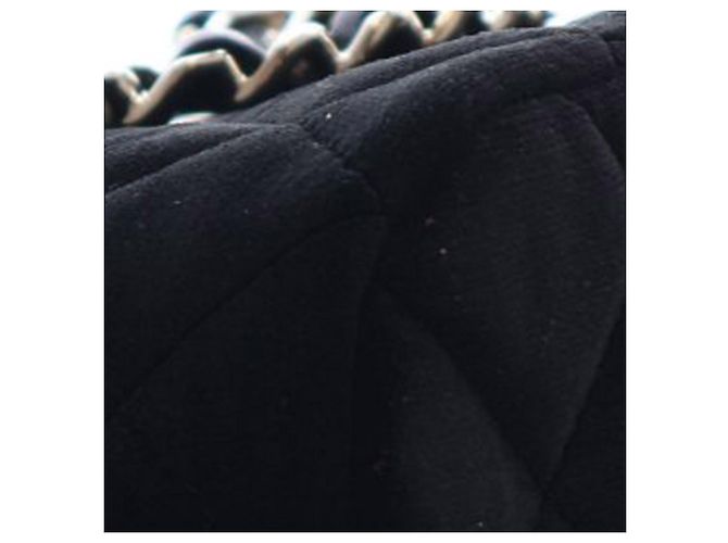 Clutch Coco in velluto matelassé nero Chanel con catena - vista 11
