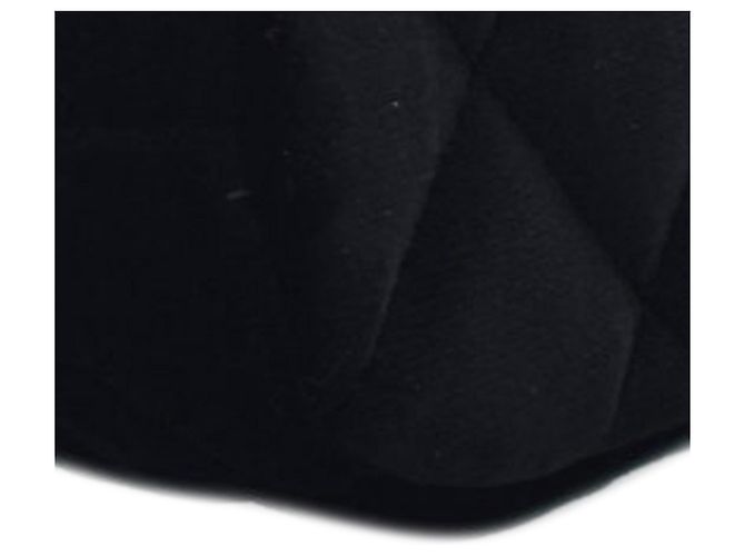 Clutch Coco in velluto matelassé nero Chanel con catena - vista 13