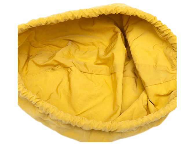 Bottega Veneta Borsa The Shell Piccola in pelle di vitello Gialla - vista 5