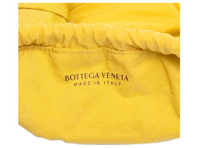 Bottega Veneta Borsa The Shell Piccola in pelle di vitello Gialla - vista 6