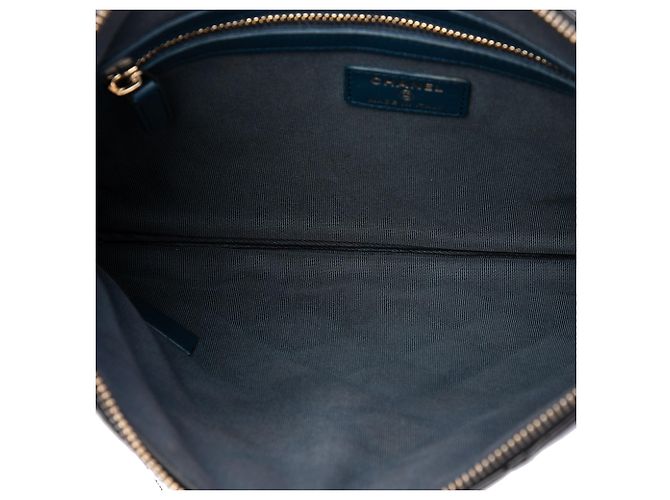 Chanel Clutch Medium Quilted Patent O Case Nera - vista 4