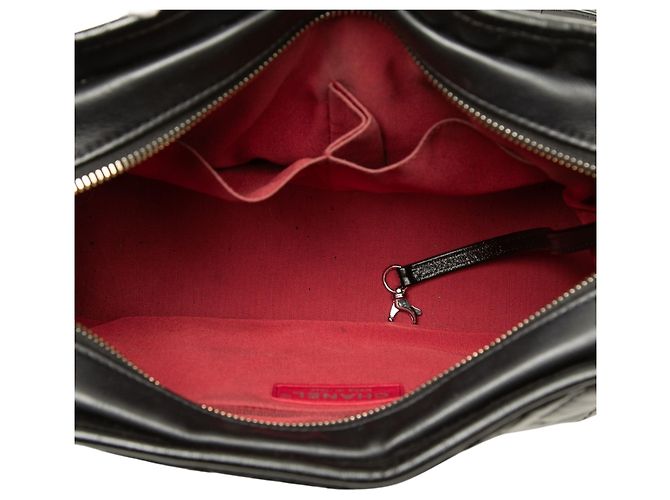 Chanel Gabrielle Crossbody in pelle di vitello aged medium nera - vista 4