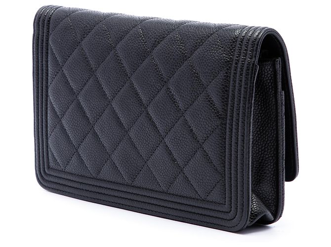 Chanel Black Quilted Caviar Boy Wallet on Chain - vista 2