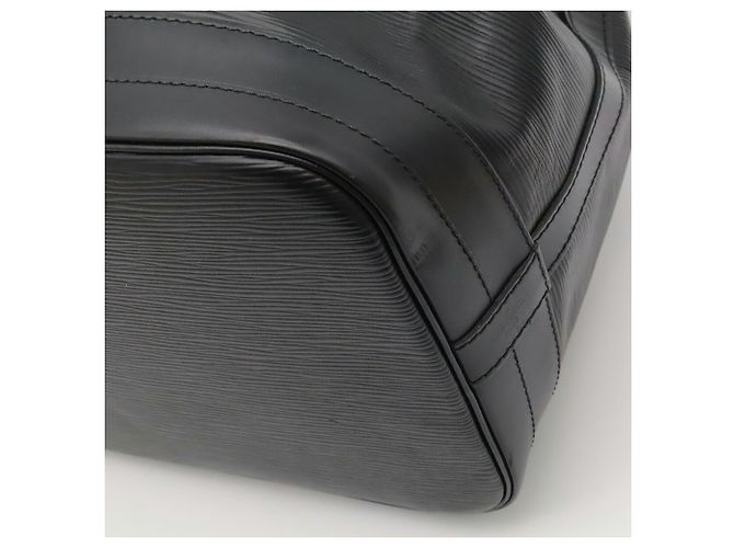 Borsa a tracolla Louis Vuitton Epi Noe - vista 4
