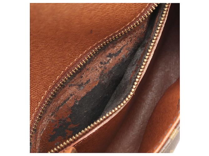 Saint-Cloud Borsa a tracolla Louis Vuitton Monogram Saint Cloud MM - vista 10