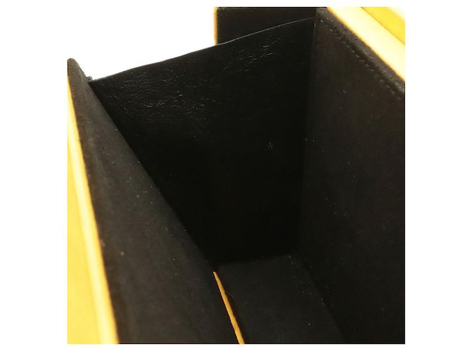 Borsa a tracolla Fendi Box Bag in pelle nera e gialla - vista 9