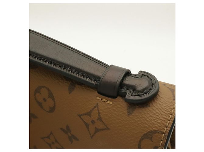 Borsa Louis Vuitton Monogram Reverse Pochette Metis MM - vista 5