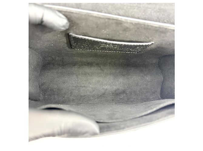 Louis Vuitton Twist Epi Leather MM - vista 5