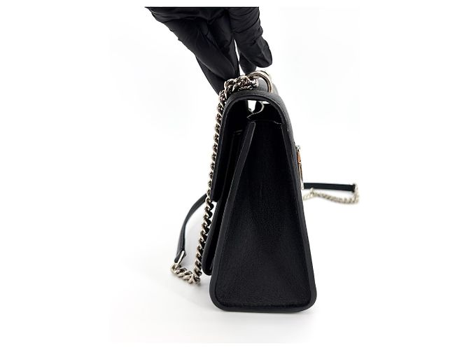 Louis Vuitton Mylockme Monochrome Leather BB - vista 3