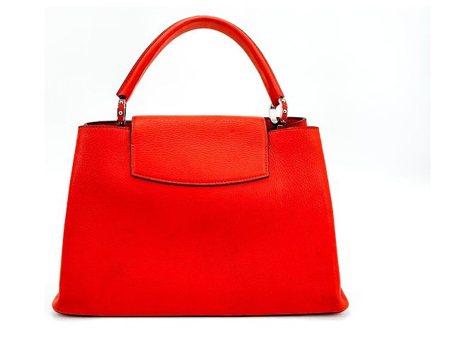 Louis Vuitton Capucines Leather MM - vista 2