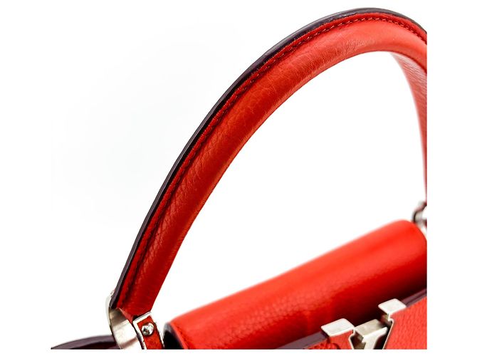 Louis Vuitton Capucines Leather MM - vista 7