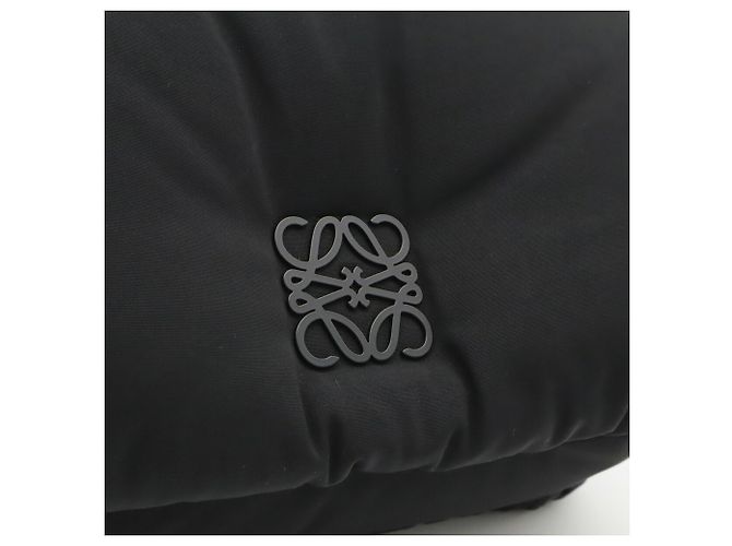 Borsa Goya Puffer Anagram Loewe - vista 9