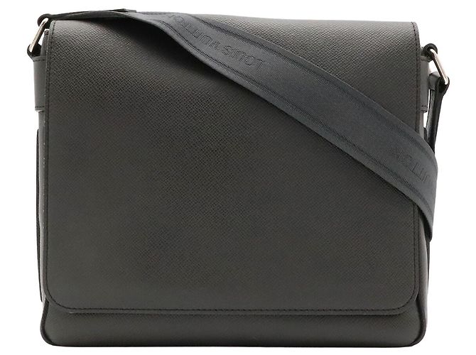 Borsa a tracolla Louis Vuitton Taiga Roman PM - vista 2