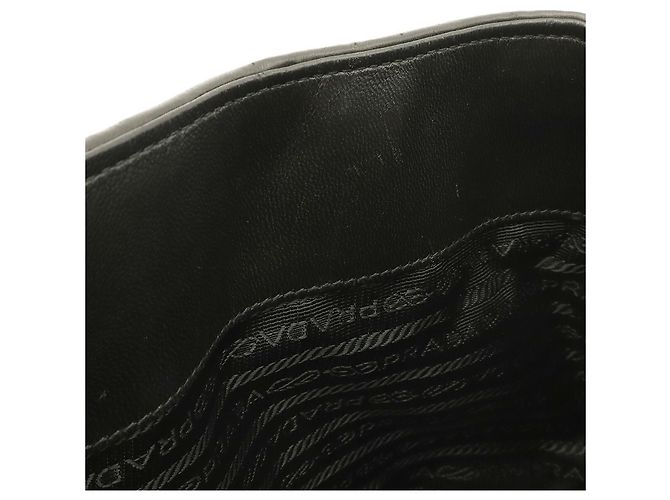 Borsa a mano Prada in nylon nero e pelle - vista 8