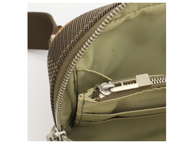 Borsa Acrobat Sling Louis Vuitton Damier Geant - vista 9