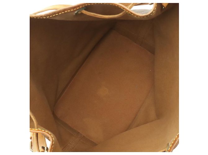 Borsa a tracolla Louis Vuitton Monogram Noe Modello M42224 - vista 7