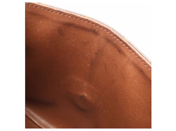 Saint-Cloud Borsa a tracolla Louis Vuitton Monogram Saint Cloud GM 24 - vista 9