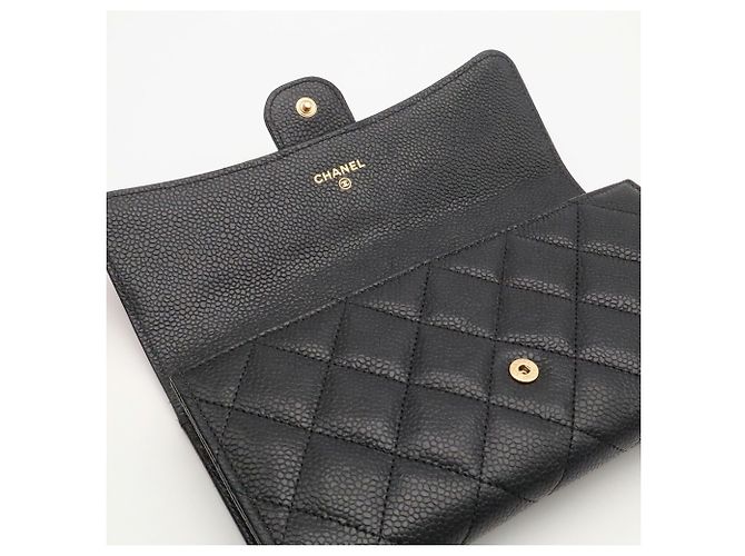 Cartera larga bifold Chanel Matelassé Black - vista 6