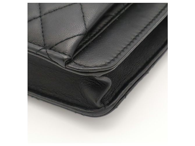 Borsa a tracolla con catena CHANEL in pelle matelassé nera - vista 5