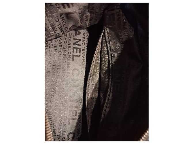 Borsa Chanel in pelle nera - vista 8
