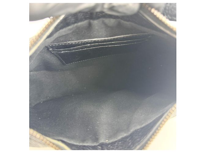 Gucci Aphrodite Leather Medium - vista 5