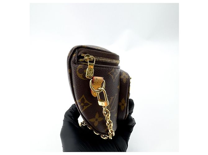 Louis Vuitton Bum Monogram Canvas Mini - vista 4
