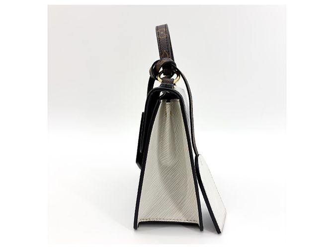 Louis Vuitton Spring Street NM Monogram Vernis con Monogram Canvas e pelle Epi - vista 3