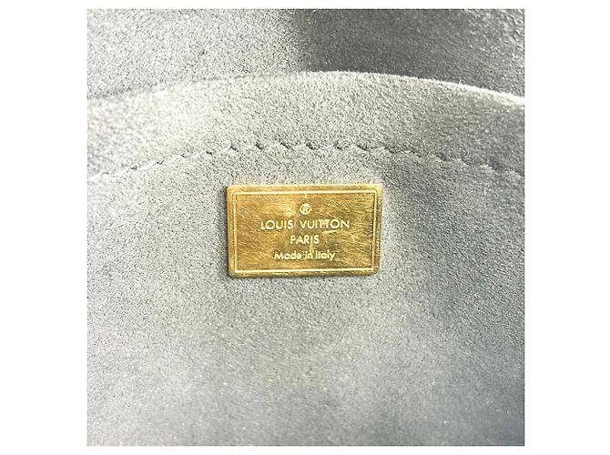 Louis Vuitton Spring Street NM Monogram Vernis con Monogram Canvas e pelle Epi - vista 6