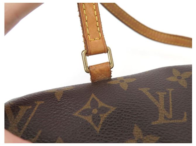 BORSA A MANO LOUIS VUITTON PAPILLON 26 M51386 IN tela MONOGRAM - vista 17